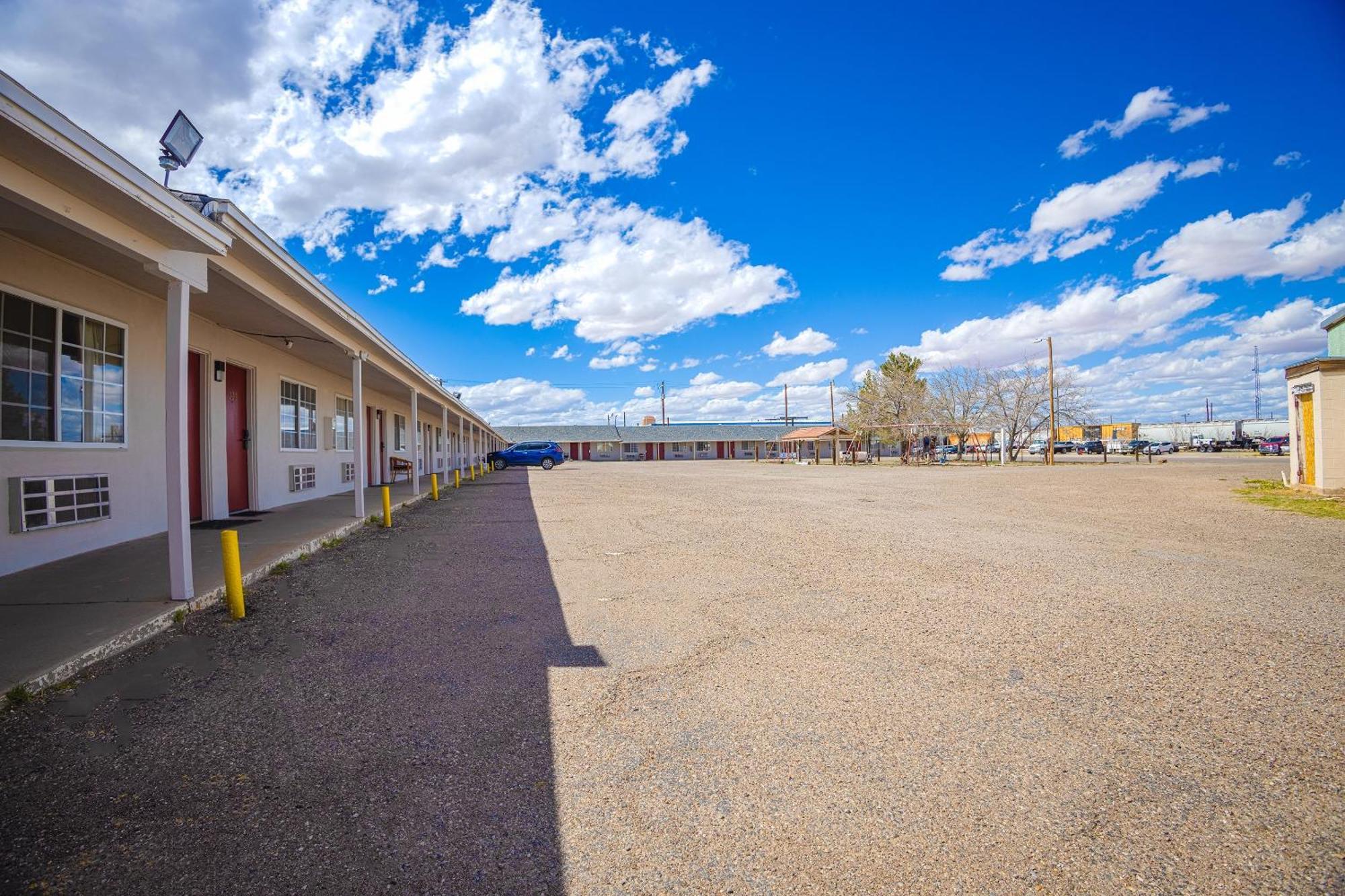 Holiday Motel, Lordsburg By Oyo 外观 照片